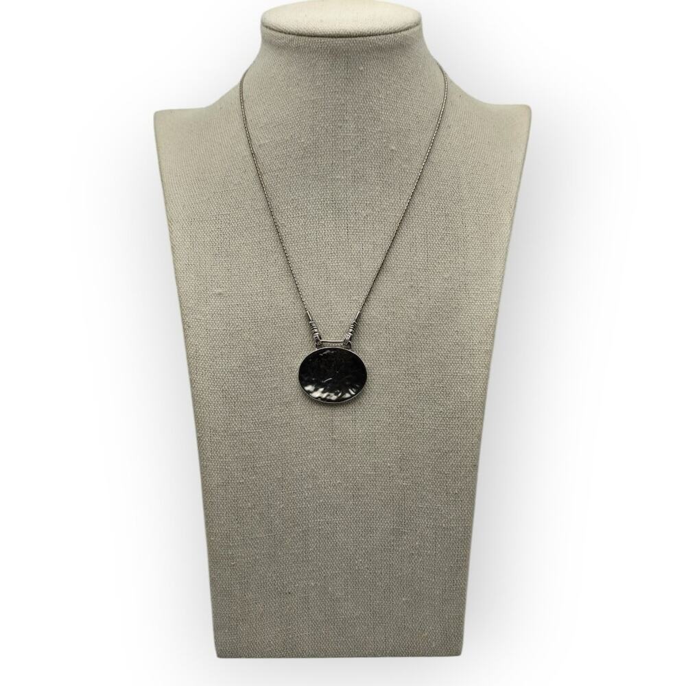 Hammered Oval Pendant Sterling Silver 925 Necklace